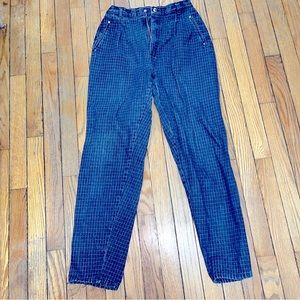 Vintage 80s women’s denim. Size 2